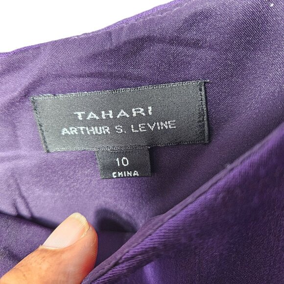 Tahari Arthur S. Levine Purple Sheath Dress Short Sleeves Size 10 - Picture 3 of 4